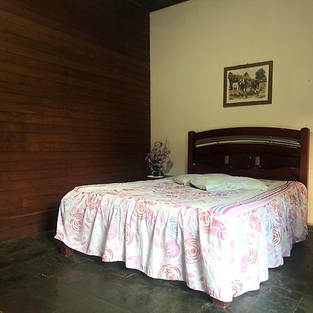 Sitio Pousada Recanto Curio Ibiúna Exteriör bild